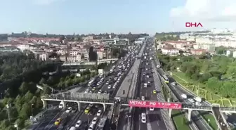 İstanbul'da Yeni Eğitim-Öğretim Yılı Başladı, Trafik Yoğunluğu Oluştu