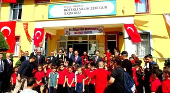 Muğla'da Salih Zeki Gür İlkokulu'nda Yeni Eğitim Öğretim Yılı Coşkusu