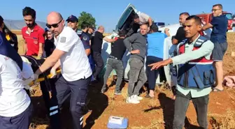Karaman'da Otomobil Şarampole Takla Attı: 3 Yaralı