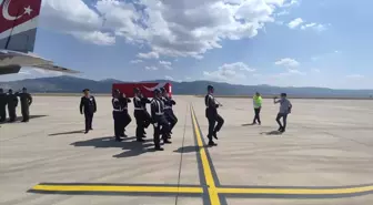 Şehit Jandarma Uzman Çavuş Orhan Burak Büyükçaylı'nın Cenazesi Isparta'ya Getirildi