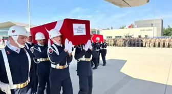 Tunceli'de Zırhlı Araç Kazasında Şehit Olan 4 Asker İçin Tören Düzenlendi