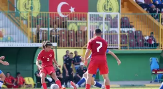 Türkiye 17 Yaş Altı Futbol Takımı, Azerbaycan'ı 4-0 mağlup etti