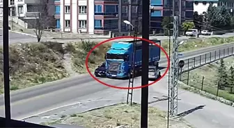 Ankara'da TIR ve Otomobil Kazası