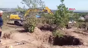 Samsun Bafra'da Su Kuyusu Göçüğü: 2 İşçi Toprak Altında Kaldı