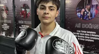 Zayıflamak İçin Muaythai Yapan Genç Şampiyon Altın Madalya İçin Dünya Şampiyonasına Hazırlanıyor