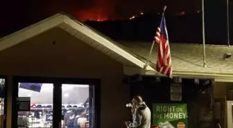 ABD'nin California Eyaletinde Büyük Orman Yangınları