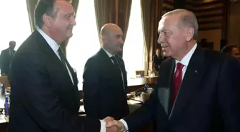 Erdoğan, Beşiktaş Kulübü Başkanı ve Sporcularını Kabul Etti