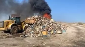 Hatay'ın Hassa ilçesinde çıkan çöp yangını söndürüldü