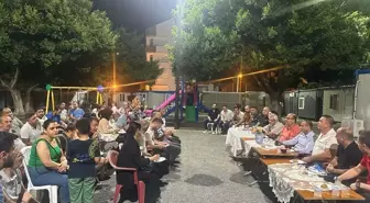 İskenderun İlçe Emniyet Müdürü Nevzat Güneş, vatandaşların taleplerini dinledi