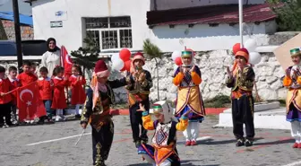 Kars ve Ardahan'da İlköğretim Haftası Törenleri Düzenlendi