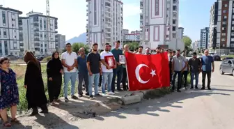 Kozan'da trafik kazasında hayatını kaybeden uzman çavuşun ailesi sürücünün serbest kalmasına tepki gösterdi