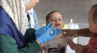 Gazze'de 530 Bin Çocuk Felci Aşısı Yapıldı