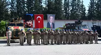 Suriye'nin El Bab şehrine görev yapacak Jandarma Özel Harekat Tabur Komutanlığı'na bağlı timler uğurlandı