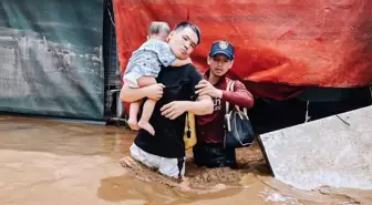 Tayland'da sel ve toprak kaymalarında 33 kişi hayatını kaybetti