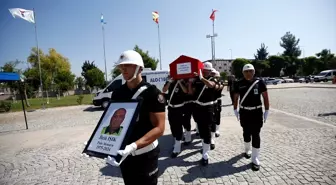 İstanbul'da trafik kazasında hayatını kaybeden polis memuru Antalya'da defnedildi