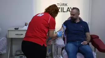 Türk Kızılayı, Talasemi Hastaları İçin Adana'da Kan Bağışı Alıyor