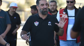 Arda Turan'dan Erciyes Yüksek İrtifa Kamp Merkezi'ne Övgü