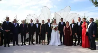 Özgür Özel ve Kemal Kılıçdaroğlu'nun Nikah Şahitliği