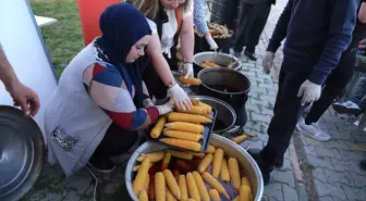 Şehit Polisin Babasından Devlet Korumasındaki Çocuklara Mısır İkramı