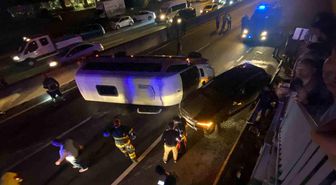 Kocaeli'de Minibüs Devrildi: 7 Yaralı