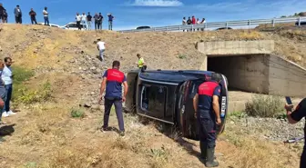 Bingöl'de Otomobil Devrildi: Sürücü Yaralandı