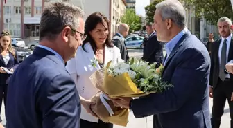 Dışişleri Bakanı Hakan Fidan Manisa'da Çeşitli Ziyaretler Gerçekleştirdi