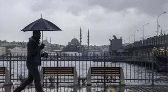 AKOM'dan İstanbul için gök gürültülü sağanak uyarısı