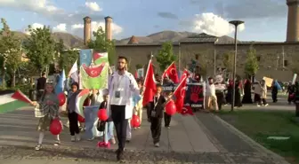 Erzurum'da Sağlık Çalışanlarından Gazze İçin Sessiz Yürüyüş