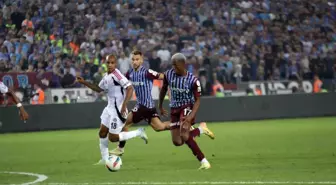 Trendyol Süper Lig'de Trabzonspor ve Beşiktaş 1-1 Berabere Kaldı