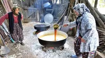 Antalya'da Geleneksel Pekmez Yapımına Dönüş