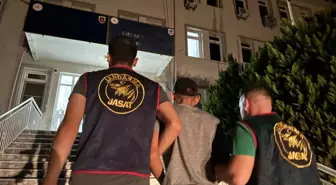 Aydın'da Aranan 2 Şüpheli Jandarma Tarafından Yakalandı