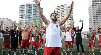 Karşıyaka, Bulvarspor'u 3-0 Geçti ve Enes Nalbantoğlu İki Gol Attı