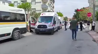 İnegöl'de Servis Minibüsü ile Hafif Ticari Araç Çarpıştı: 11 Yaralı