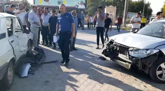 Adıyaman'da Otomobil Çarpışması: 2 Yaralı