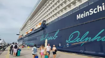 Malta Bayraklı Mein Schiff 5 Kruvaziyerinin Bodrum’a Gelişi