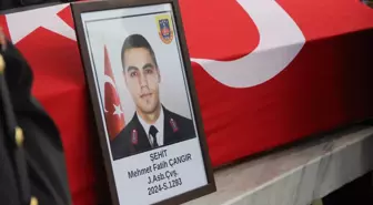 Şehit Jandarma Astsubay Çavuş Mehmet Fatih Çangır, Sakarya'da Son Yolculuğuna Uğurlandı