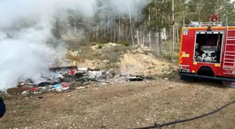 Bolu'da Çöp Yangını İtfaiye Ekipleri Tarafından Söndürüldü