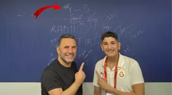 Gözlerden kaçmadı! Derbi kutlamasında dikkat çeken kare