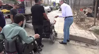 Engelli Vatandaşlar Kaldırımlarda Zorluk Yaşıyor