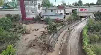 Trabzon'da Şiddetli Sağanak: 1 Ölü, Çok Sayıda Hasar