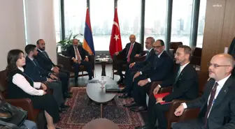 Cumhurbaşkanı Erdoğan, Paşinyan ile Görüşerek Normalleşme Süreçlerini Ele Aldı