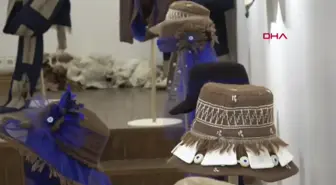 Kadınların Geleneksel Ehramı Modern Şapkalara Dönüştürüldü