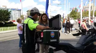 Taksim'de Motosiklet Sürücülerine Denetim: 15 Bin Lira Ceza