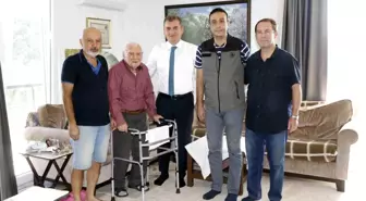 97 Yaşındaki Ali Savran'a Orman Bölge Müdürü'nden Teşekkür Plaketi