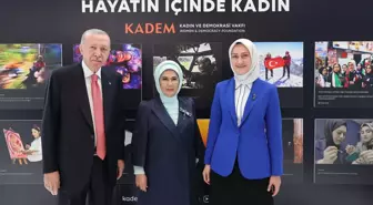 Cumhurbaşkanı Erdoğan, New York'ta 'Hayatın İçinde Kadın' Sergisini Ziyaret Etti