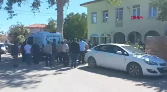 Boşanma Aşamasındaki Kadın, Eşi Tarafından Vurularak Hayatını Kaybetti