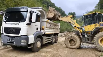 Trabzon'da Taşkın ve Heyelan Sonrası Hasar Giderme Çalışmaları Devam Ediyor