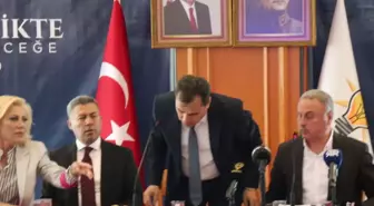 AK Parti Genel Başkan Yardımcısı Fatih Şahin Hastaneye Kaldırıldı