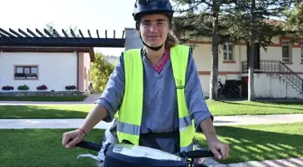 Alman Genç Kadın, Yeni Zelanda Hayali İçin Bisikletle Türkiye'ye Ulaştı