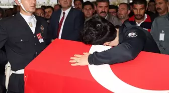 Kahreden ayrıntı! Şehit polis Şeyda Yılmaz'ın eşi acı haberi telsizden duymuş